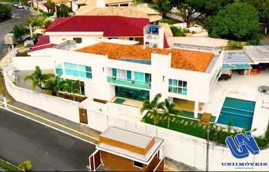 Imagem: A casa em condomínio possui 5 Dormitórios, 5 Banheiros, 5