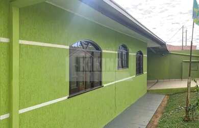 Imagem: A casa possui 2 Dormitórios, 1 Banheiro, 115m² de Área e