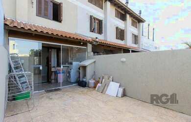 Imagem 15: Casa em Hípica. Churrasqueira, Lareira, 1 Vaga na garageme3 Dormitórios