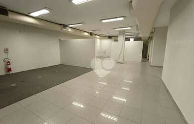 Imagem: O depósito possui 300m² de Área e está localizado em Tijuca