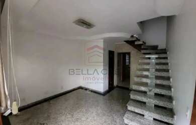 Imagem: A casa possui 2 Dormitórios, 2 Banheiros, 1 Vaga na garagem