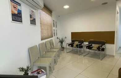 Imagem: O depósito possui 120m² de Área e está localizado em Anil