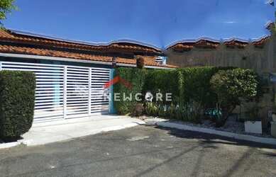 Imagem: A casa em condomínio possui 3 Dormitórios, 3 Banheiros, 1