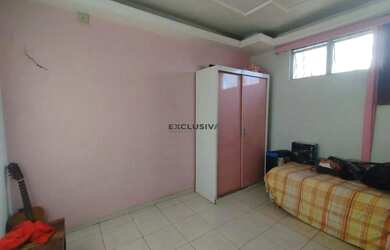 Imagem 9: CASA NO GLORIA. Churrasqueira, Área de serviço, 250m² de Áreae4 Vagas...