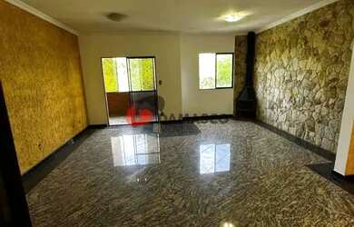 Imagem: O apartamento possui 4 Dormitórios, 3 Banheiros, 4 Vagas na