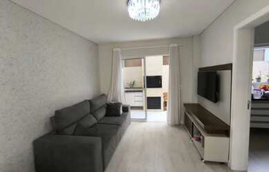 Imagem 2: Sobrado estilo Triplex semi-mobiliado com 150m2 em condomínio fechado...