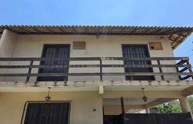 Imagem: A casa em condomínio possui 3 Dormitórios, 2 Banheiros, 2