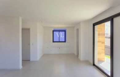 Imagem 6: Sobrados de Alto Padrão no Atuba: 3 Quartos, Suíte, Churrasqueira e 2 Vagas de Garagem - C