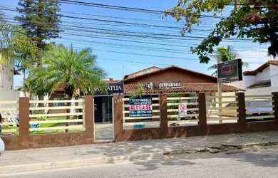 Imagem: A casa possui 5 Dormitórios, 5 Banheiros, 3 Vagas na garagem