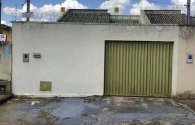 Imagem: A casa em condomínio possui 2 Dormitórios, 2 Banheiros, 1