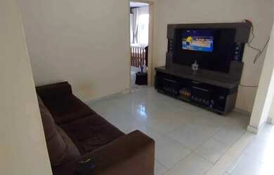 Imagem: A casa possui 2 Dormitórios, 1 Banheiro, 1 Vaga na garagem