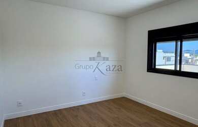 Imagem 16: Oportunidade - Casa Sobrado - Condomínio Vivant Urbanova - 3 Dormitórios - 317,60m²