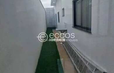Imagem 3: Casa à venda, 3 quartos, 1 suíte, 2 vagas, Bosque dos Buritis - Uberlândia/MG