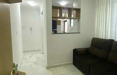 Imagem: O apartamento possui 2 Dormitórios, 1 Banheiro, 1 Vaga na garagem