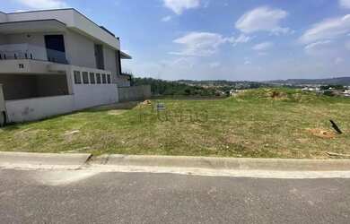 Imagem: O terreno possui 330m² de Área e está localizado em Vila