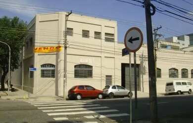 Imagem: O depósito possui 1450m² de Área e está localizado em Ipiranga