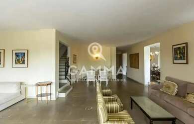 Imagem 7: Casa a venda no Pacaembu - Local alto com vista e segurança na porta