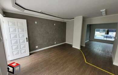 Imagem: O depósito possui 3 Vagas na garagem, 312m² de Área e está