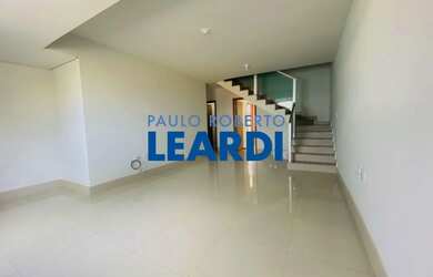 Imagem: SOBRADO - CÂNDIDA FERREIRA - MG