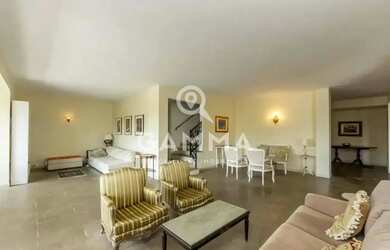 Imagem 8: Casa a venda no Pacaembu - Local alto com vista e segurança na porta