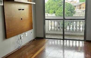 Imagem: O apartamento possui 2 Dormitórios, 1 Banheiro, 2 Vagas na