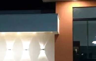 Imagem: A casa em condomínio possui 3 Dormitórios, 1 Banheiro, 1 Vaga