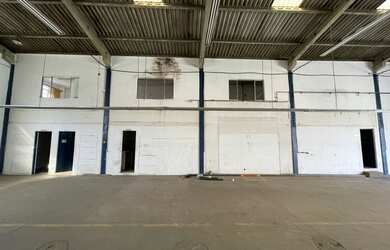 Imagem 3: Galpão/Depósito/Armazém para aluguel tem 550 metros quadrados em Vila...