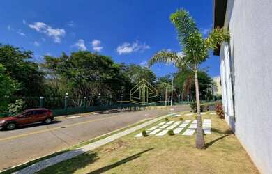 Imagem: A casa em condomínio possui 3 Dormitórios, 5 Banheiros, 4