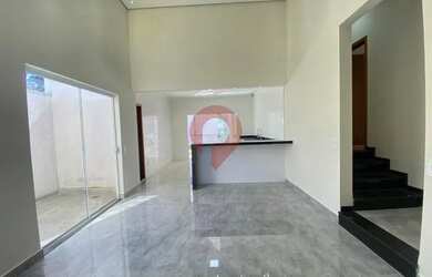 Imagem: A casa em condomínio possui 3 Dormitórios, 5 Banheiros, 2