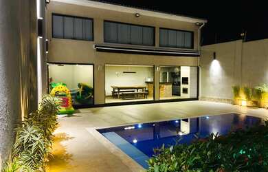 Imagem 2: Casa cinematográfica no Jardim Guanabara - Rio de Janeiro - RJ