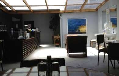 Imagem: O depósito possui 1100m² de Área e está localizado em Bairro