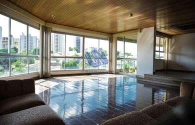 Imagem: O apartamento na cobertura possui 5 Dormitórios, 5 Banheiros