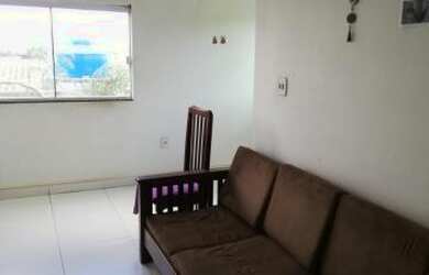 Imagem: A casa possui 3 Dormitórios, 3 Banheiros, 2 Vagas na garagem