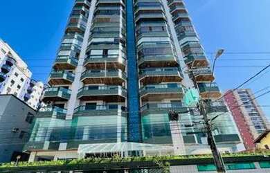 Imagem: O apartamento possui 4 Dormitórios, 3 Banheiros, 2 Vagas na