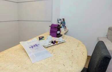 Imagem 8: Flat na Rua Funchal totalmente mobiliado, com cozinha completa para locação....