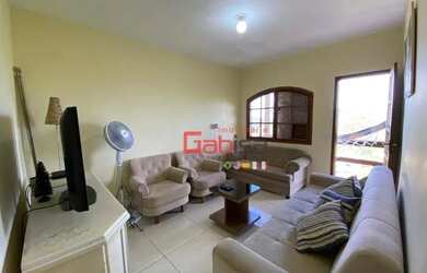 Imagem: A casa em condomínio possui 2 Dormitórios, 2 Banheiros, 1