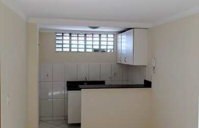 Imagem: O apartamento possui 1 Dormitório, 1 Banheiro e 28m² de Área