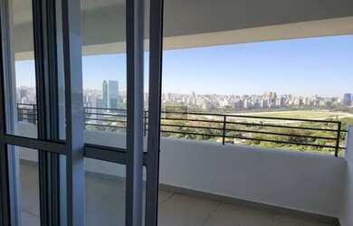 Imagem: O apartamento possui 2 Dormitórios, 2 Banheiros, 2 Vagas na