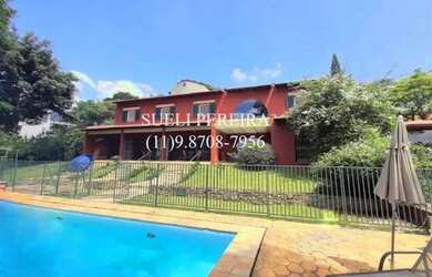 Imagem: A casa em condomínio possui 5 Dormitórios, 5 Banheiros, 4