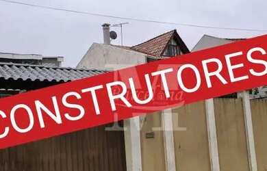 Imagem: O terreno possui 420m² de Área e está localizado em Atuba