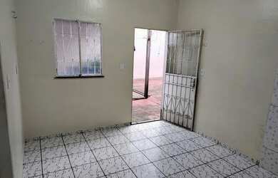 Imagem: O quarto possui Imóvel novo e está localizado em Novo Israel