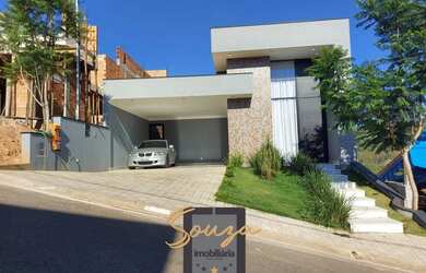 Imagem: A casa à venda possui 3 Dormitórios, 4 Banheiros, 2 Vagas