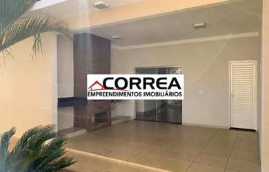 Imagem: A casa possui 3 Dormitórios, 2 Banheiros, 2 Vagas na garagem