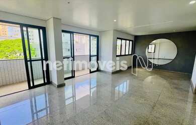 Imagem: O apartamento possui 4 Dormitórios, 4 Banheiros, 4 Vagas na