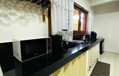 Imagem 7: Casa completa com 2/4 em Porto Seguro. Piscina, jacuzzi, área gourmet