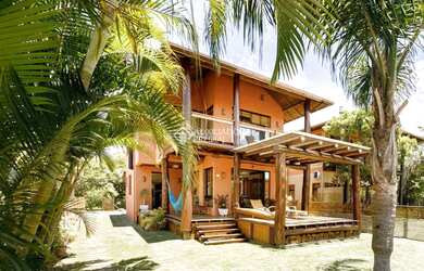 Imagem 2: Casa de Alto Padrão Mobiliada à Venda no Condomínio Ibira - Imbituba/SC