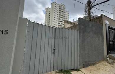 Imagem: O terreno possui 228m² de Área e está localizado em Duque