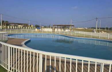 Imagem: O terreno possui 360m² de Área, Imóvel novo e está localizado