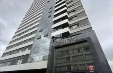 Imagem: O apartamento possui 3 Dormitórios, 1 Banheiro, 230m² de Área