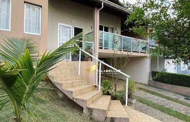 Imagem: A casa em condomínio possui 3 Dormitórios, 3 Banheiros, 4